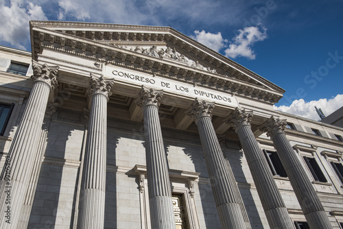 Foto Facade of the building of the Congress of Deputies of Spain.