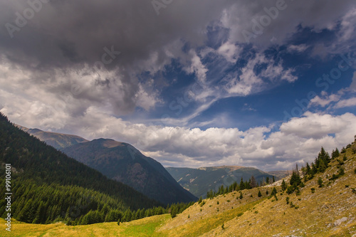 Beautiful mountain scenery in the Transylvanian Alps © Calin Tatu