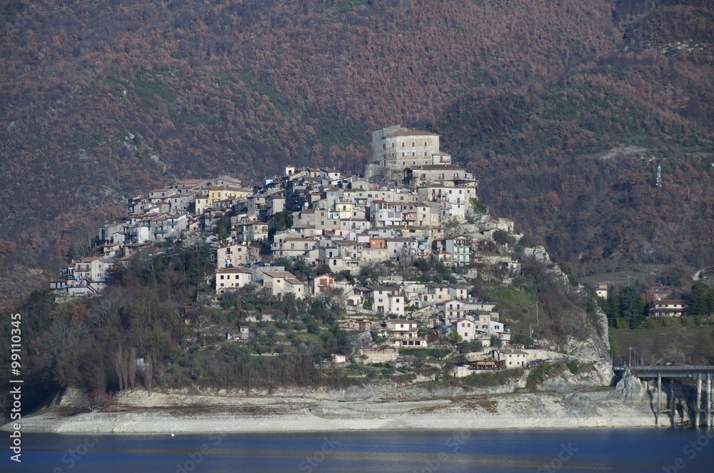Fototapeta premium Castel di tora3
