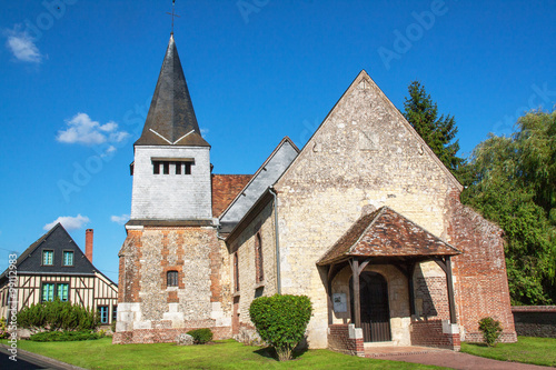 Φωτογραφία Eglise de Fontaine saint Lucien, Oise, Picardie, France