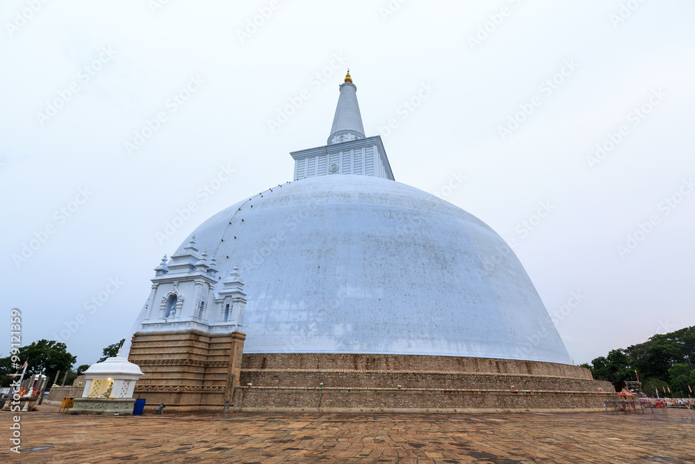 Big buddhist stupa in Sri Lanka