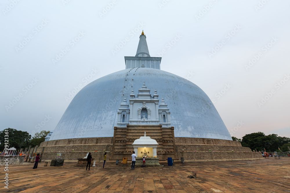 Big buddhist stupa in Sri Lanka