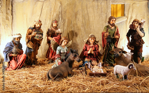 Figurines of even Birth of Jesus