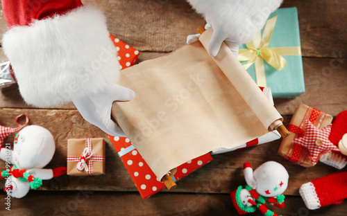 A list of Christmas wishes ...