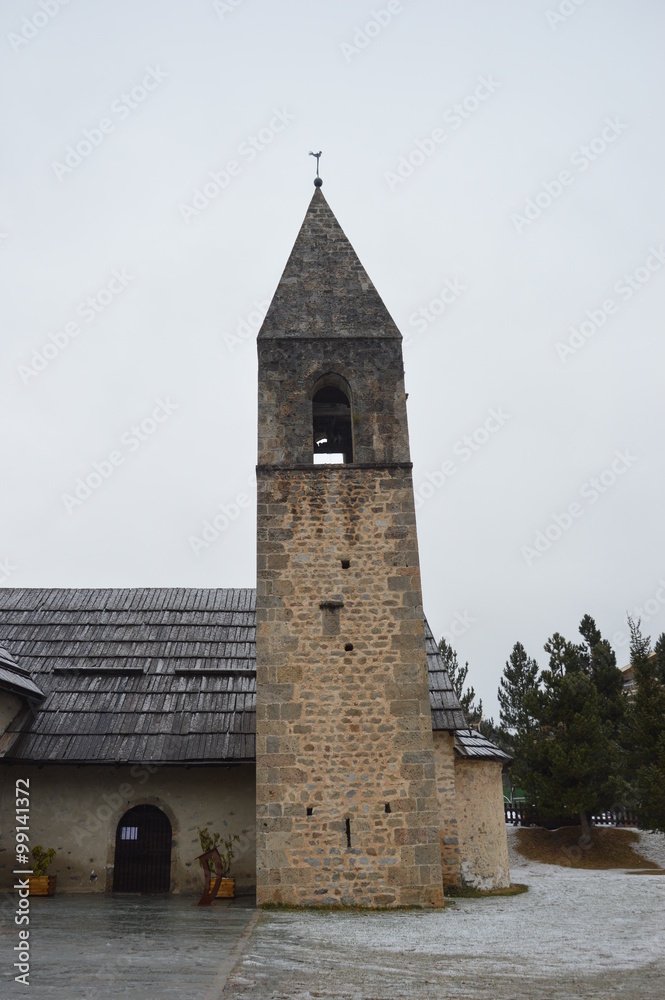 Fototapeta premium kleine Dorfkirche