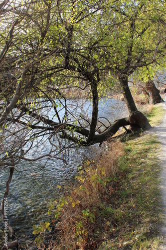 lake toblino photo