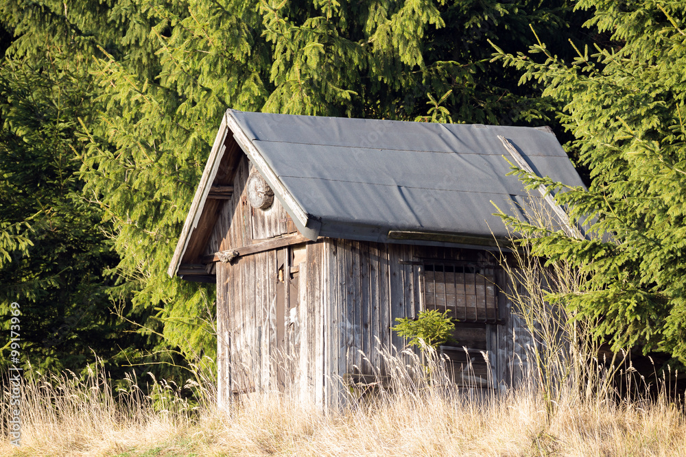Wooden Hunters Hut Wooden Hunters Hut
