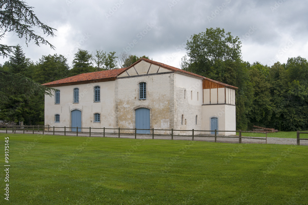 Buildings in the Abbaye de l'Escaladieu.. Buildings in the Abbaye de l'Escaladieu..