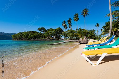 Fototapeta Naklejka Na Ścianę i Meble -  sandy sea beach