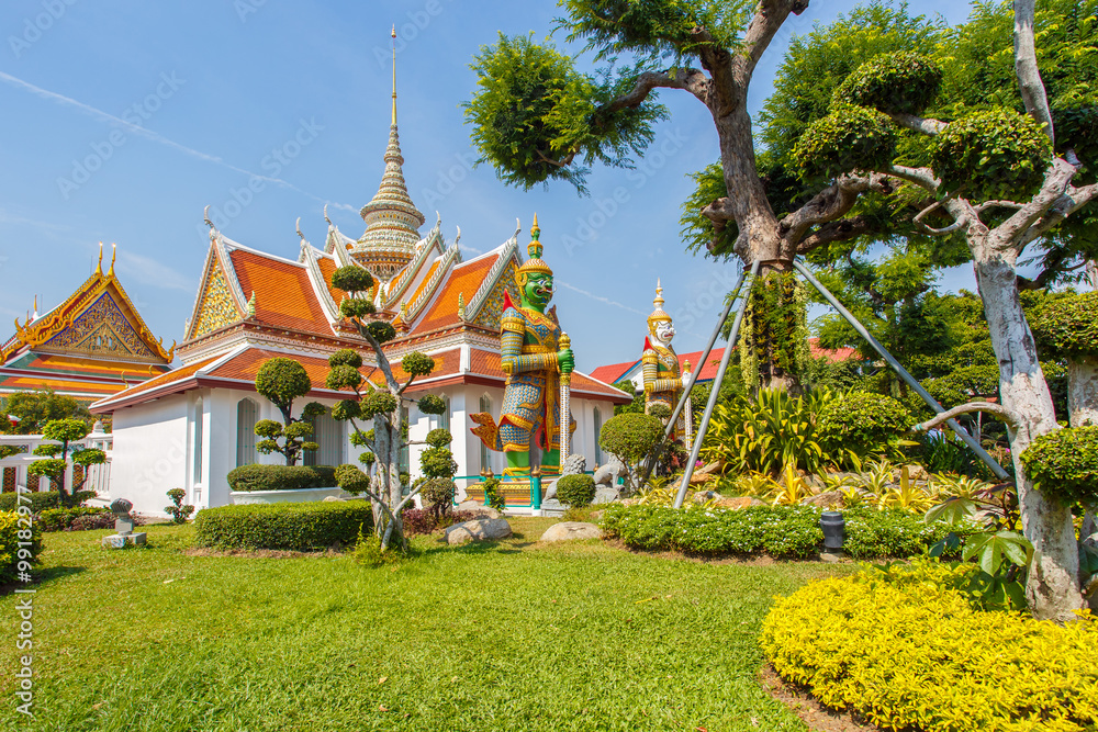 Wat Arun Buddhist religious places in sunshine day, Bangkok, Thailand Wat Arun Buddhist religious places in sunshine day, Bangkok, Thailand