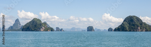 Острова в заливе Пханг-Га