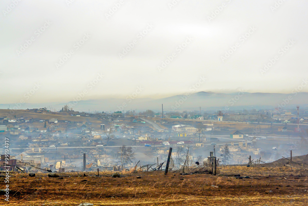 Fototapeta premium Последствия крупного пожара 12.04.2015 в с. Шира