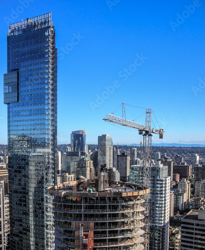 New construction of high-rise building in downtown 