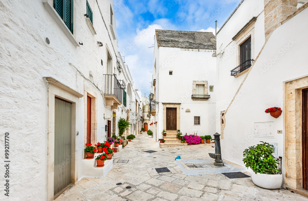 Fototapeta premium Locorotondo, Apulia, Włochy