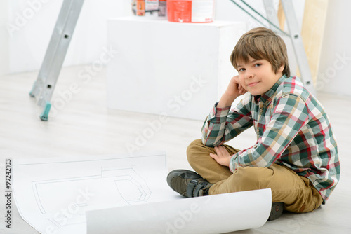 Wallpaper Mural Little boy doing renovation  Torontodigital.ca