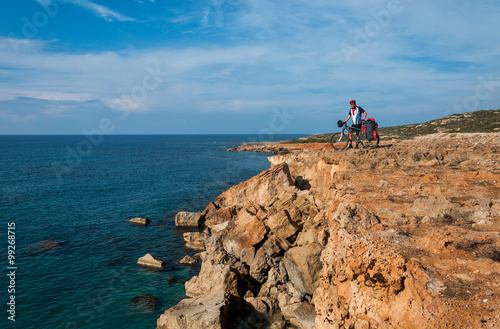 mountain bike rides along the steep seashore.  © tns2710