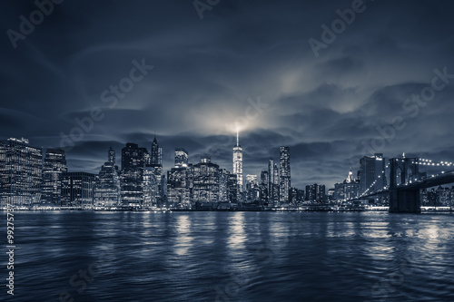 View of Manhattan at night © Frédéric Prochasson