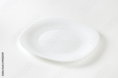 Squircle white plate
