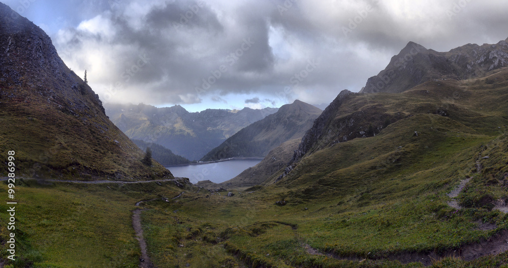 Obraz premium mountain landscape with a lake