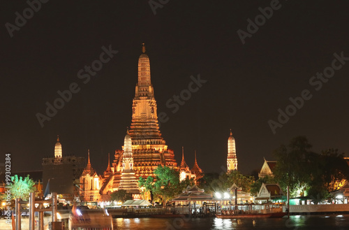 Lighting effects at Wat Arun Temple in the night, Bangkok, Thailand