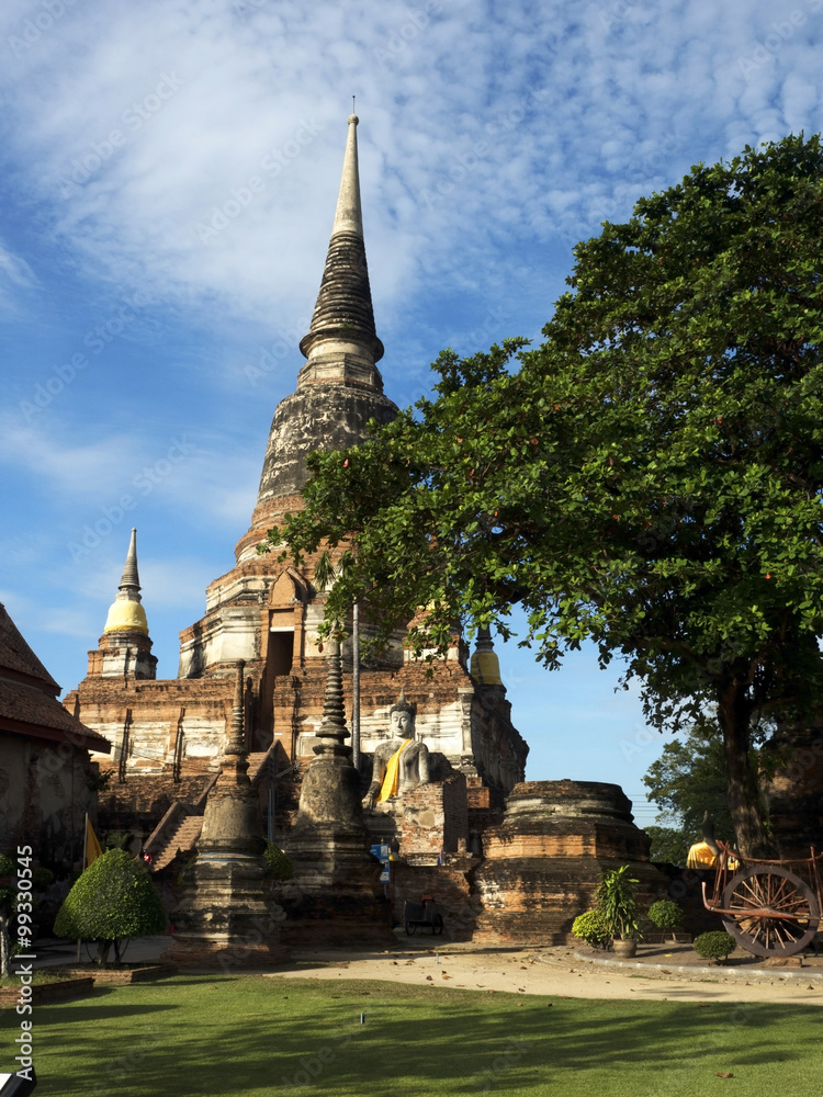 Fototapeta premium antike Tempelstadt Wat Mahathat in Sukhothai, Thailand