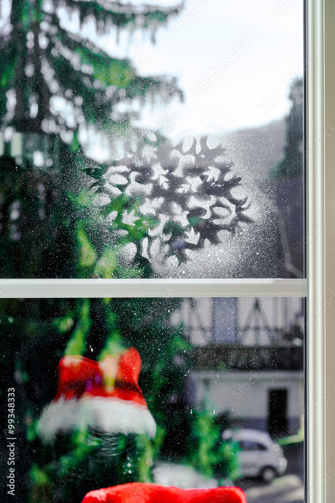 Fototapeta premium Christmas decoration of new pvc window