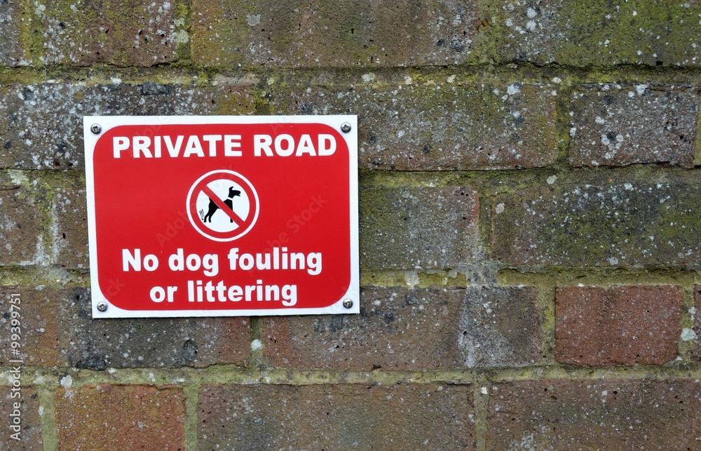 Fototapeta premium Chemin privé interdit au chien