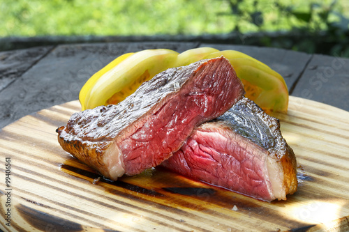 Picanha underdone with tomato