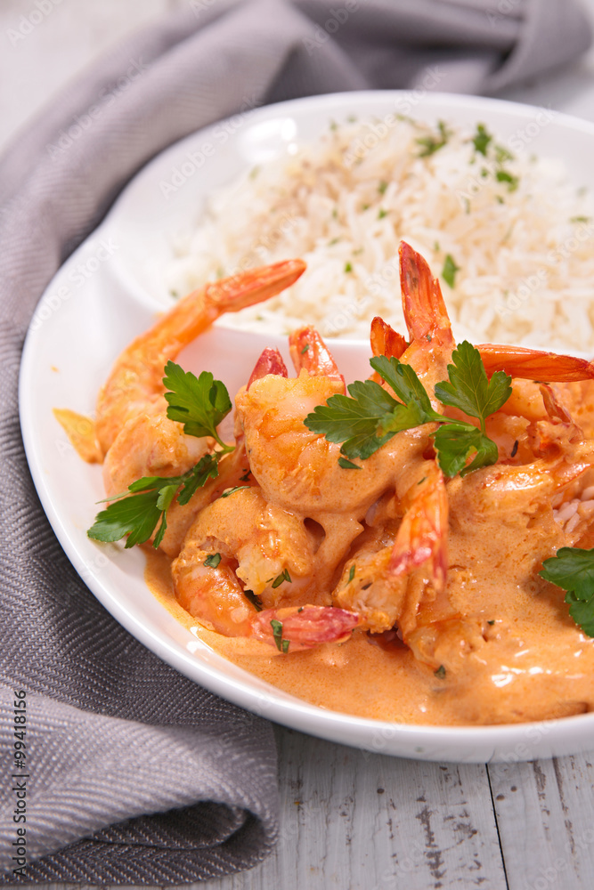 fried shrimp with curry sauce and rice fried shrimp with curry sauce and rice