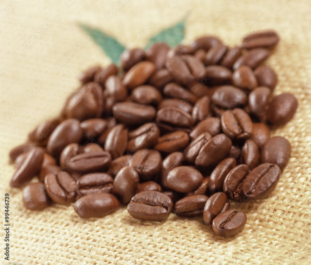 Coffee Beans on Canvas Background.
Soft focus. Coffee Beans on Canvas Background.
Soft focus.