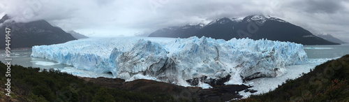 Wallpaper Mural Perito Moreno Glacier in Argentina Torontodigital.ca