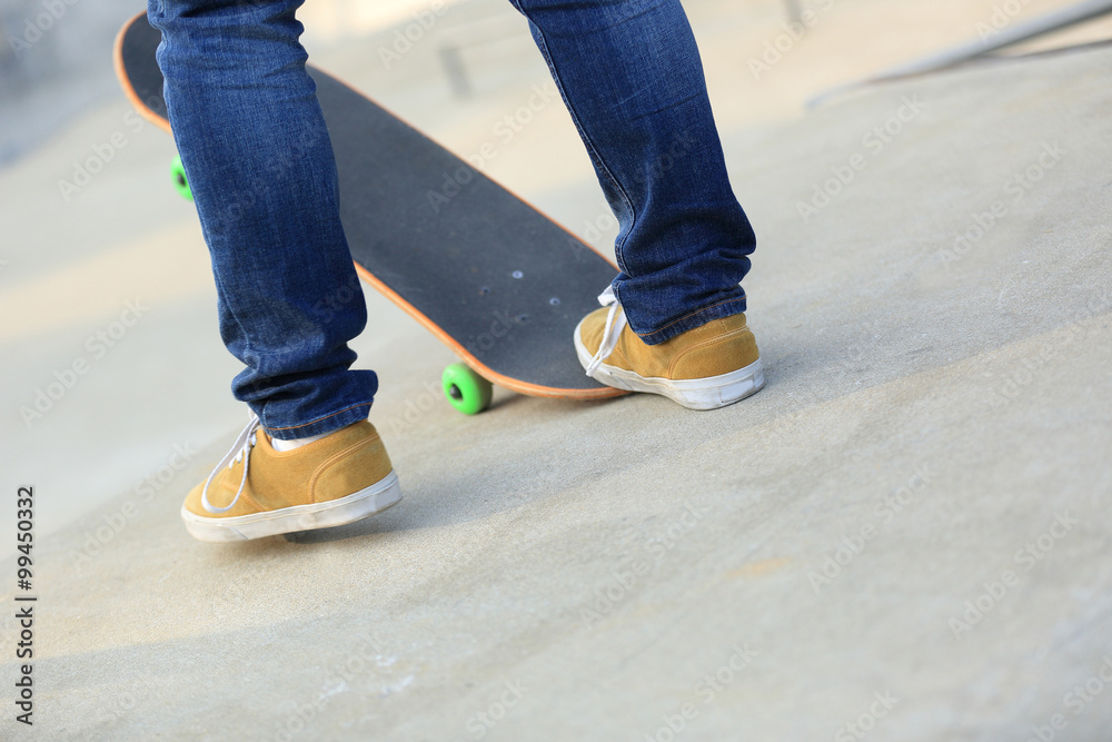 skateboarding legs at skatepark skateboarding legs at skatepark
