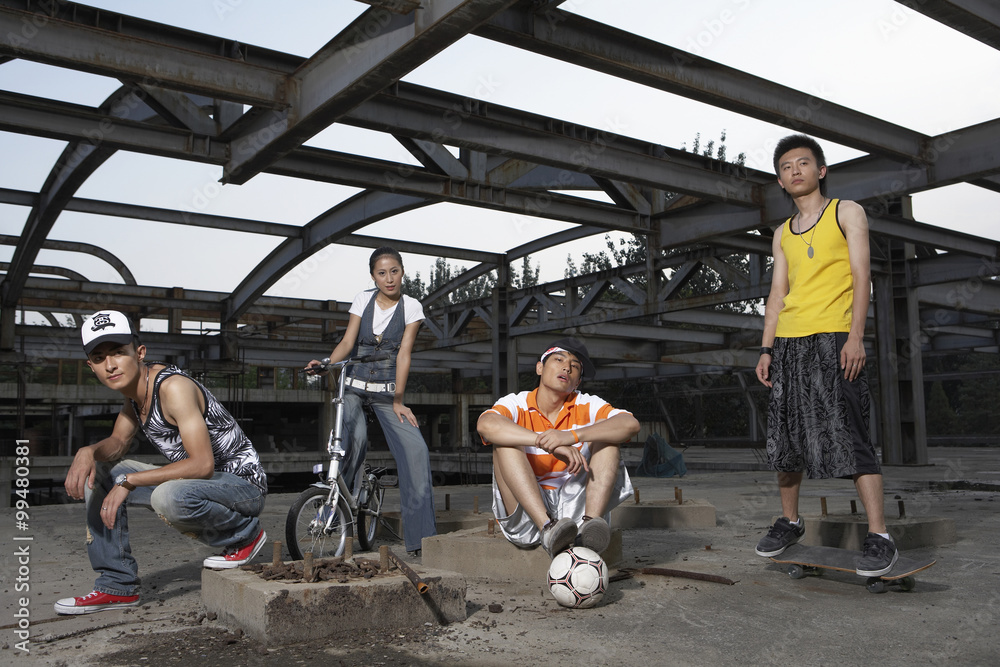 Obraz premium Young People On Building Site