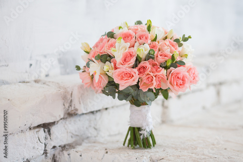 Tela Colorful bridal bouquet