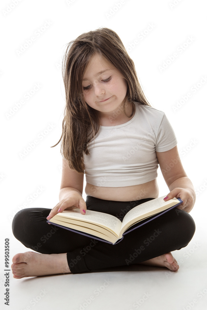 sittign quietly reading sittign quietly reading