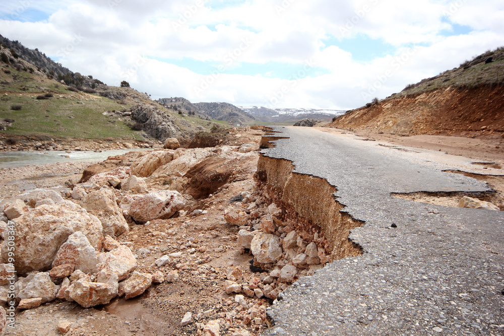 Naklejka premium damaged asphalt 