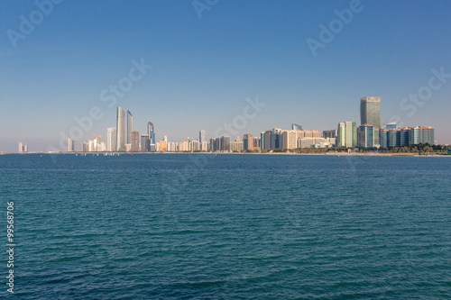 Abu Dhabi Skyline - Panorama © Mario Hagen