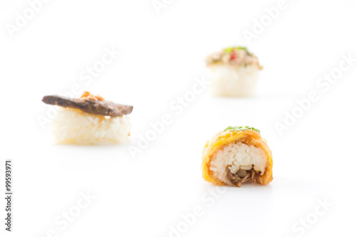 omelet sushi roll
