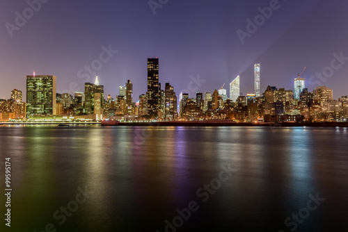 View of New York City from Queens © demerzel21