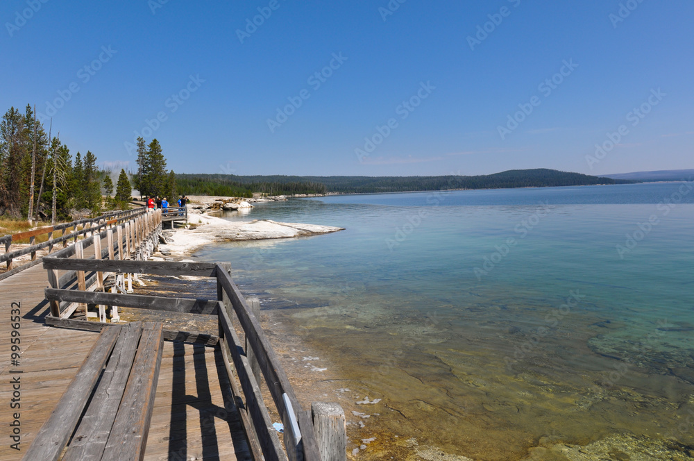 Obraz premium One of the many scenic landscapes of Yellowstone National Park,