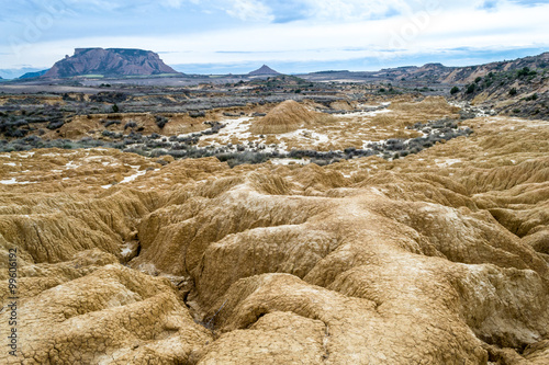 Obraz na plátně Erosion in white bardenas