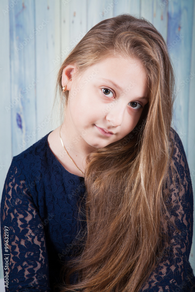 Fototapeta premium 10 year old girl