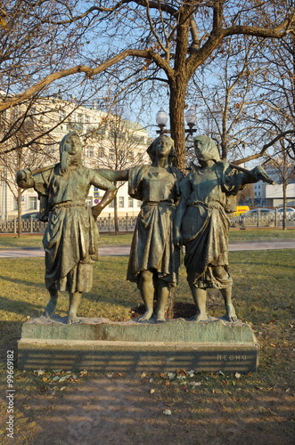 MOSCOW, RUSSIA - NOVEMBER 20, 2014: Sculptural composition "The Song" on Tsvetnoy Boulevard