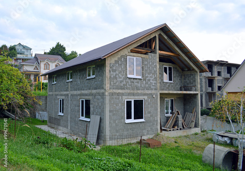 Строительство двухэтажного дома на дачном участке