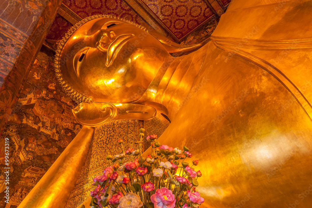 Grand Bouddha doré couché, temple de Wat Pho, Bangkok, Thaïlande
