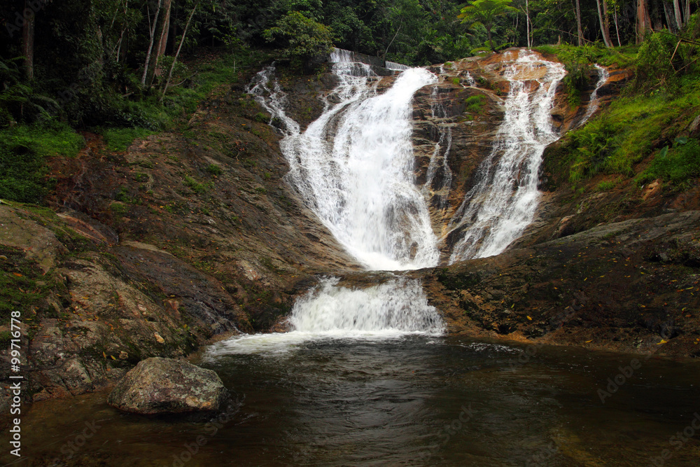 Naklejka premium Waterfalls at Cameron Highlands, Malaysia..
