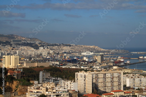 Alger la blanche, Algérie