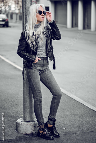 Blonde young woman posing outside © dmitri_gromov