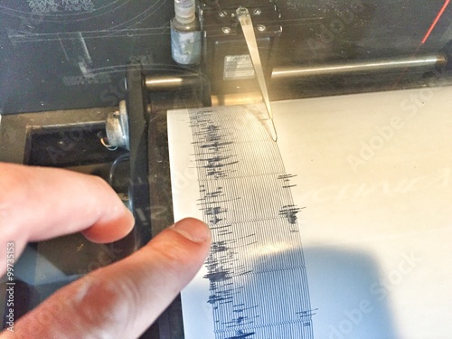 seismograph erdbeben photo
