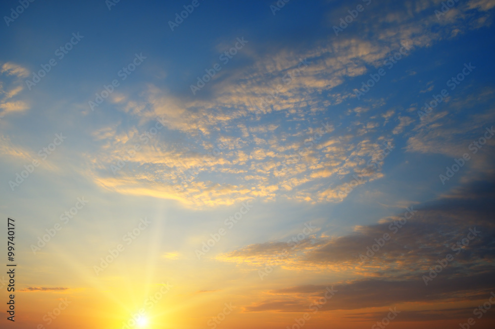 Fototapeta premium beautiful sunrise and cloudy sky